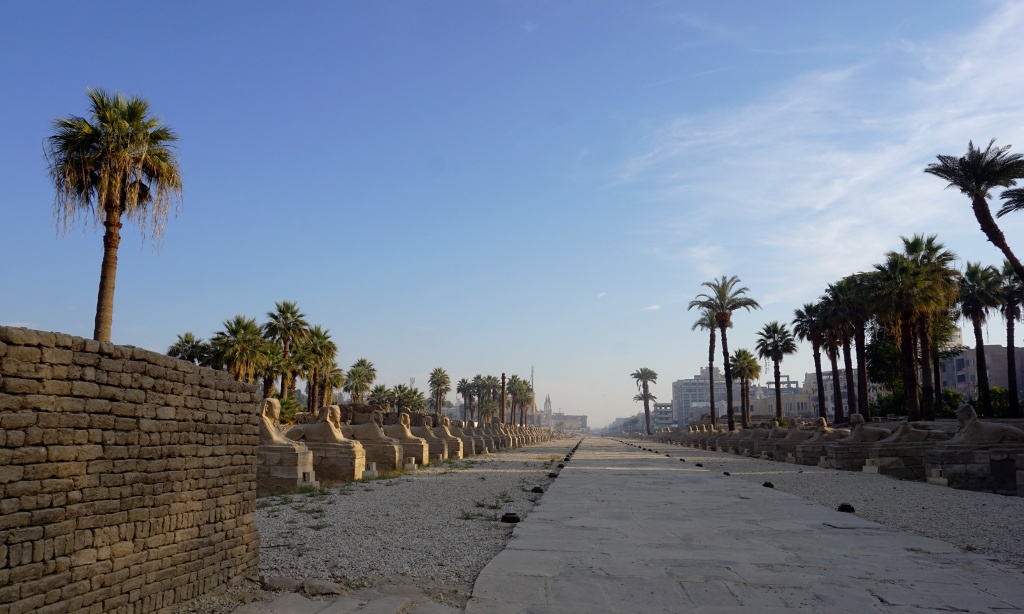 Avenida de las Esfinges, Lúxor, Egipto