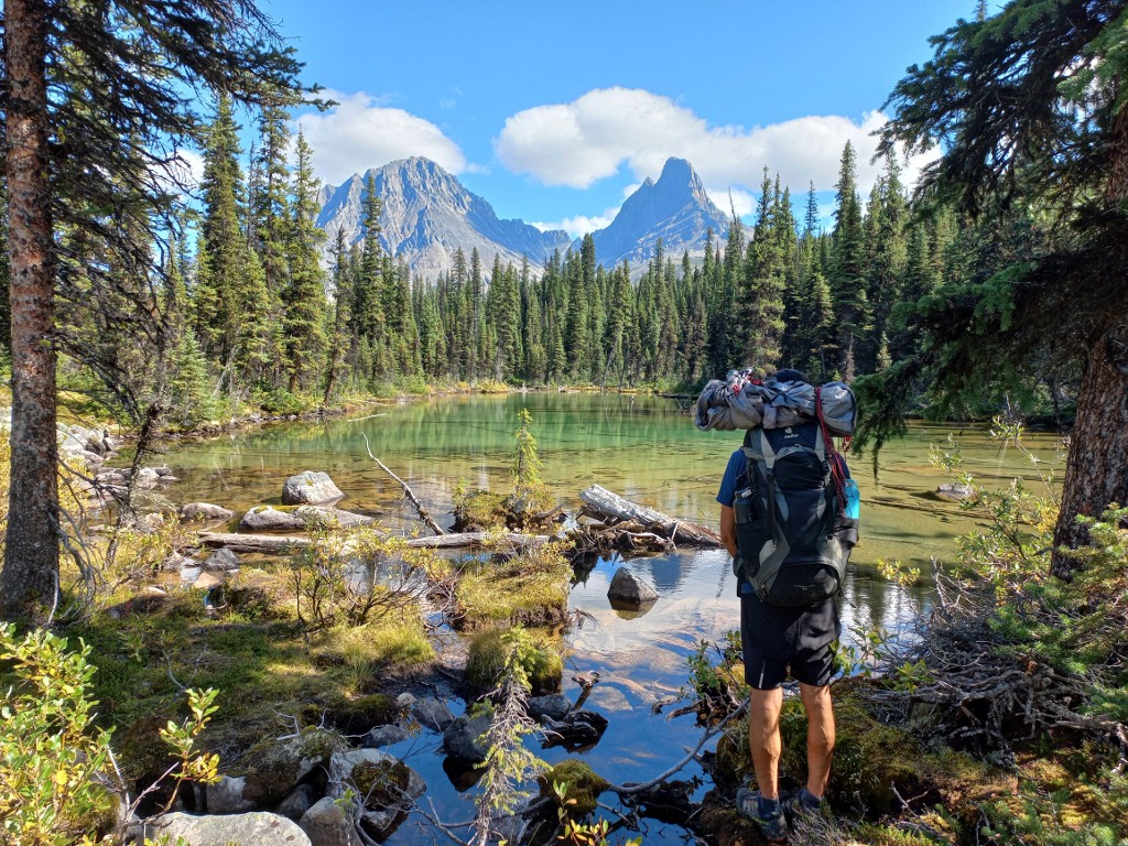 Tonquin Valley Trail