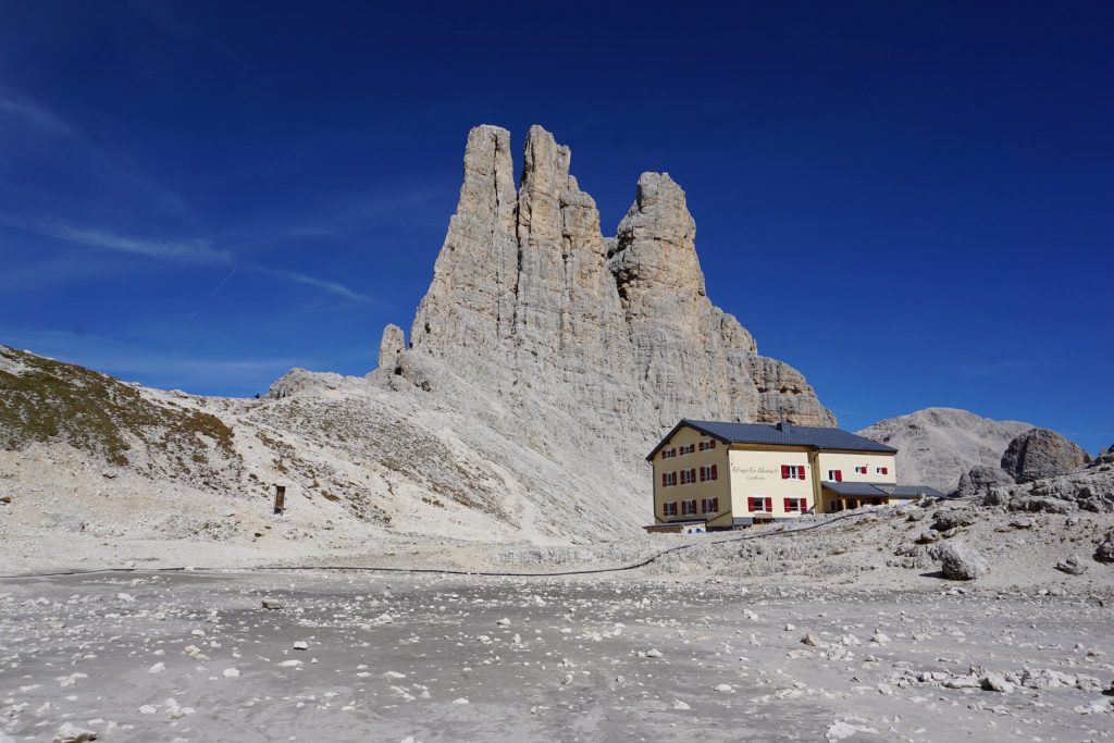 Vajolet Towers y Refugio Rey Alberto I