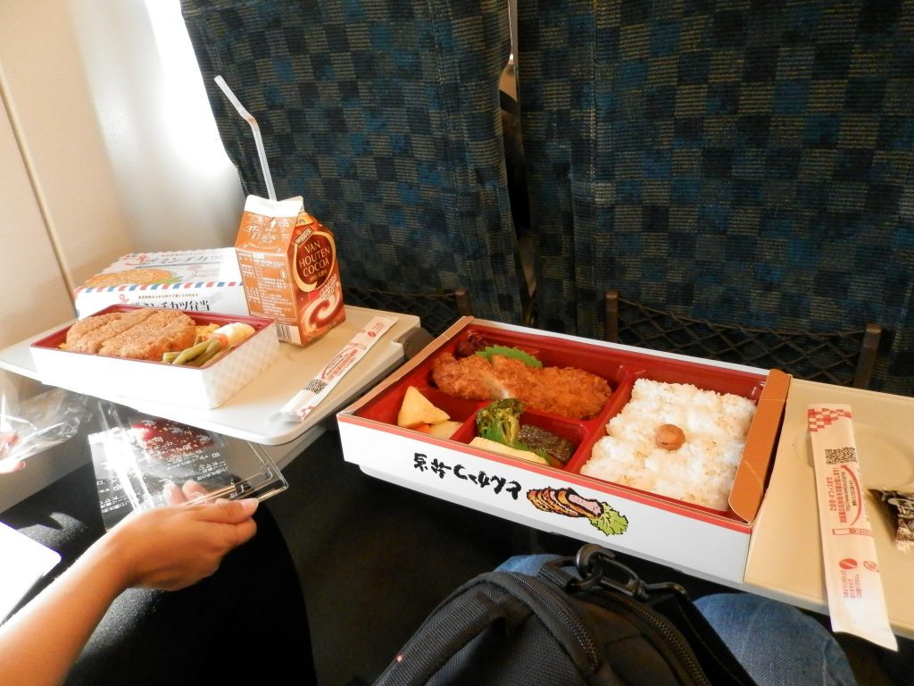 Japón Bento en el Shinkansen